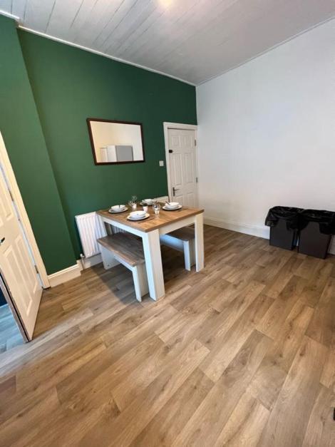 Moorfield Street Guesthouse Leeds  Eksteriør billede